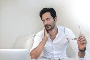 physiotherapy treats neck pain